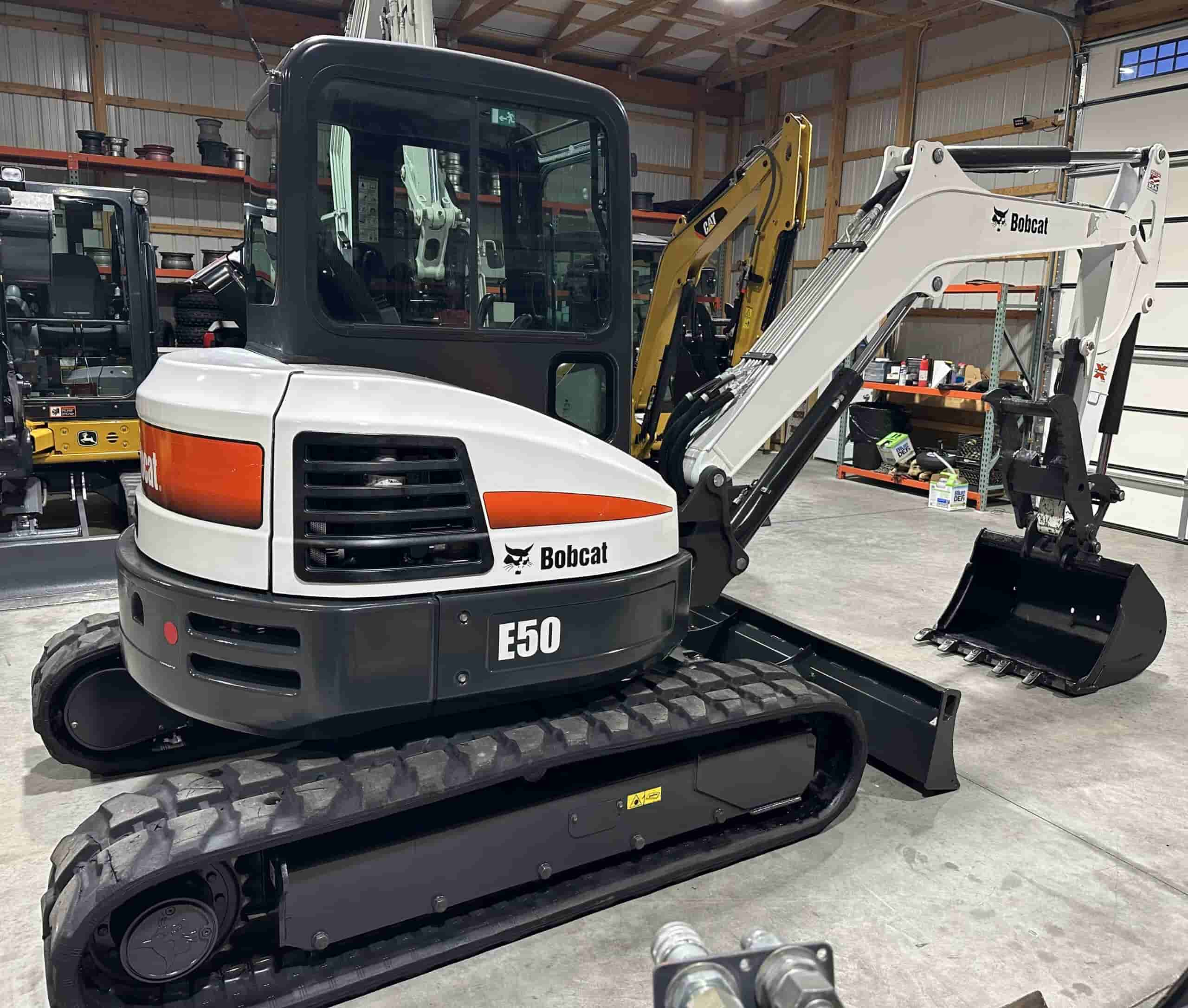 2019 BOBCAT E50
